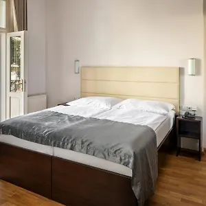 Unique Otel